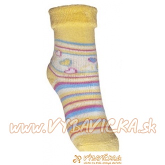 Ponožky protišmykové froté s protišmykovou vrstvou labky s patentom srdiečka žltá