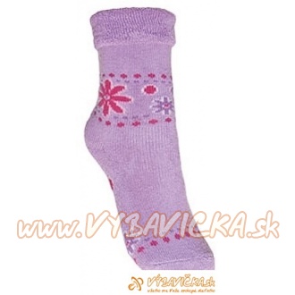 Ponožky protišmykové froté s protišmykovou vrstvou labky s patentom kvietky fialová